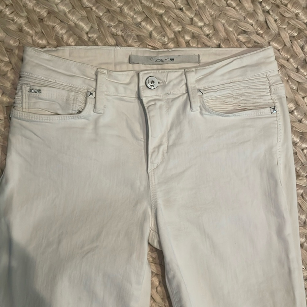 Joe's Jeans; white Icon Muse; Size 25